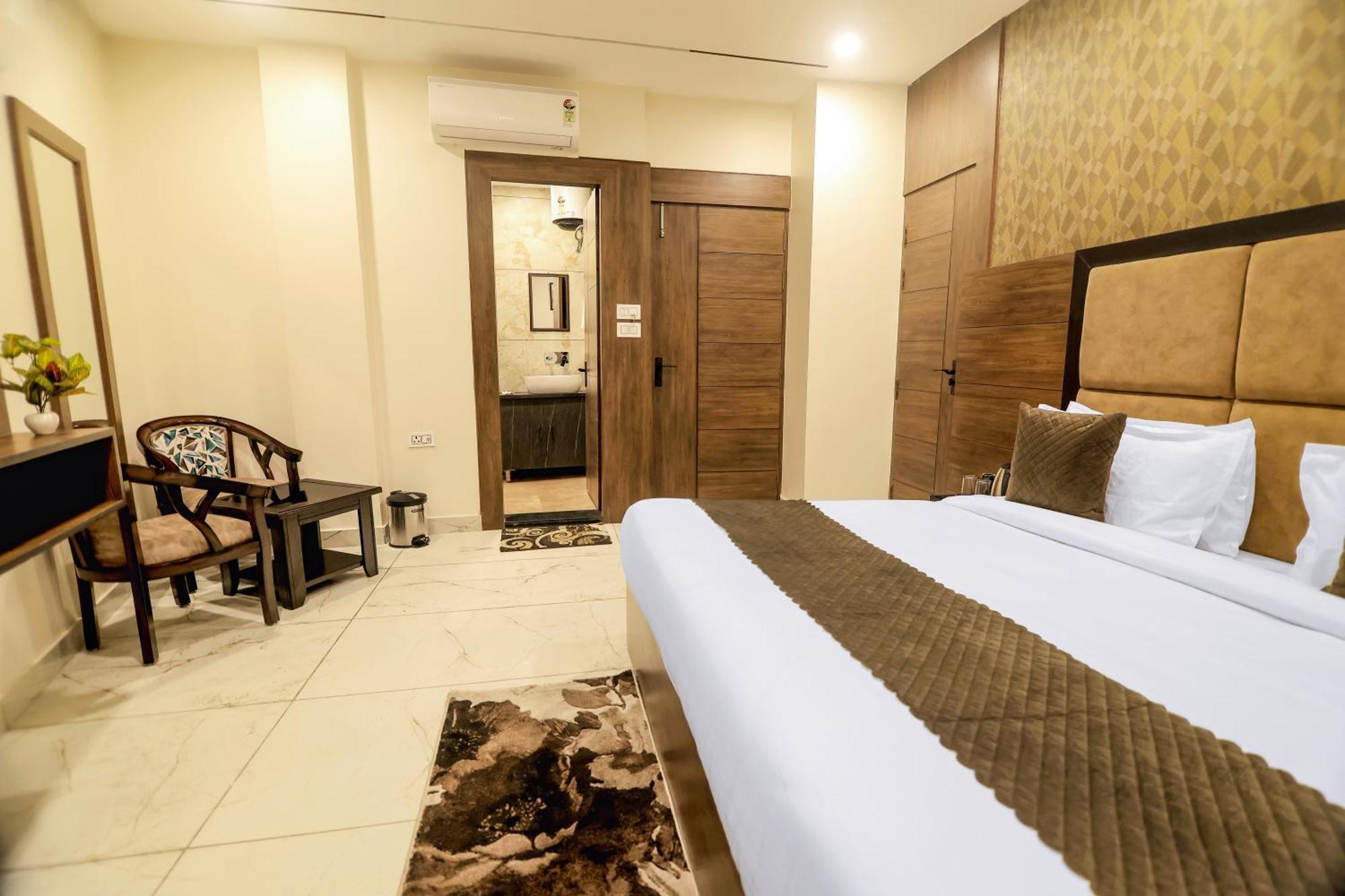 Hotel Hari Dhara, 100 Meters From Har-Ki-Pauri Haridwār Екстериор снимка