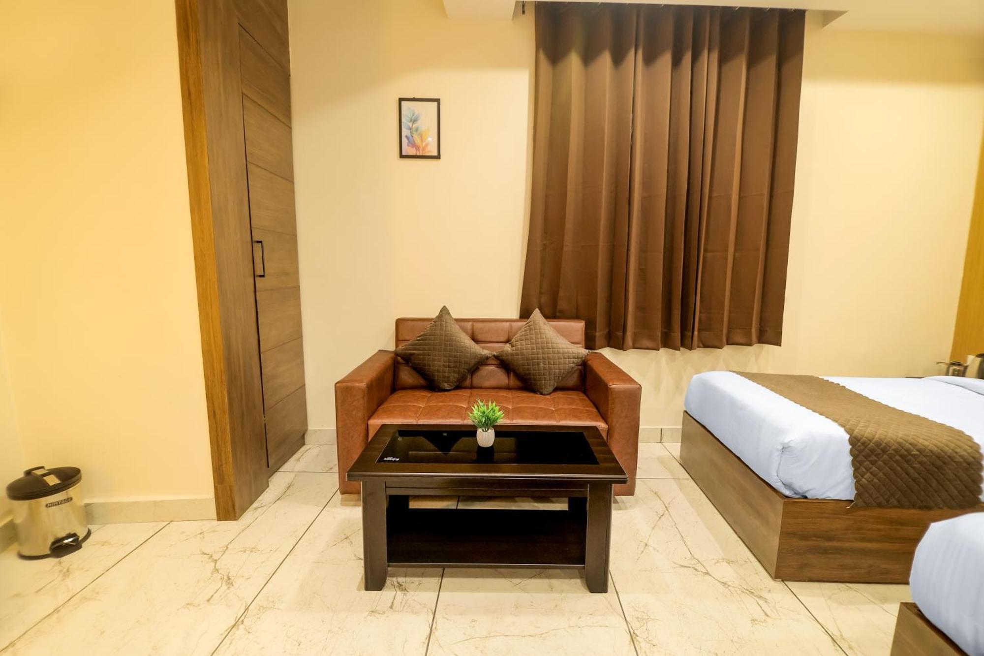 Hotel Hari Dhara, 100 Meters From Har-Ki-Pauri Haridwār Екстериор снимка