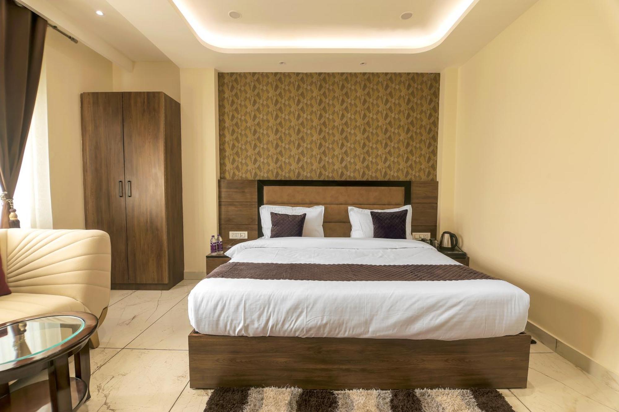 Hotel Hari Dhara, 100 Meters From Har-Ki-Pauri Haridwār Екстериор снимка