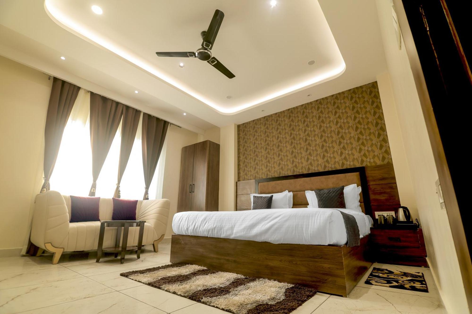 Hotel Hari Dhara, 100 Meters From Har-Ki-Pauri Haridwār Екстериор снимка